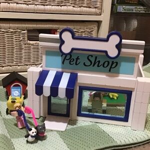 Adopt Me Roblox Pet Shop Playset
